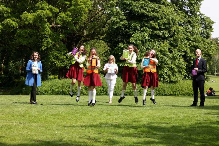 Minister Launches 2021 National Gum Litter Taskforce Campaign Minister Launches 2021 National Gum Litter Taskforce Campaign