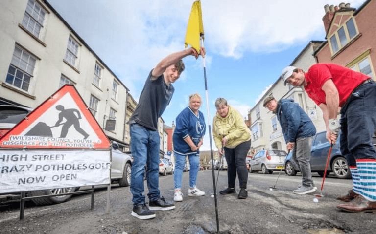 Teen makes crazy golf course out of potholes on his road Teen makes crazy golf course out of potholes on his road