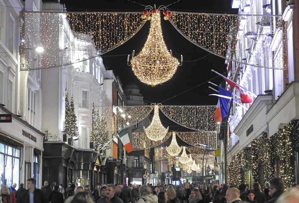 Grafton What? People are up in arms about the new sign above Grafton Street