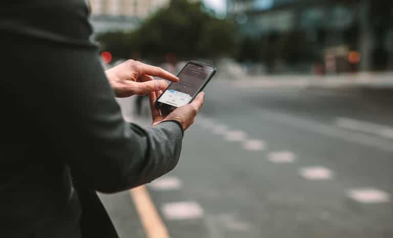 Free Now has introduced a partition option when booking a taxi