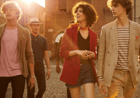 What is La Passeggiata? The Italian tradition we’re adopting