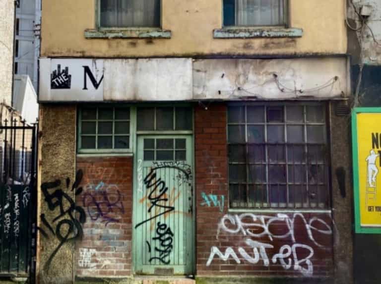 Dara O’Briain reflects on ‘legendary’ Dublin café from back in the day
