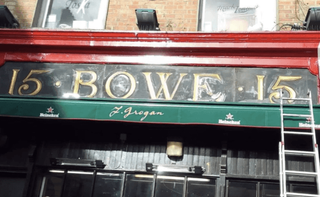 ‘No, we’ve not changed our name’ Grogan’s pub unveils old sign from 1950s