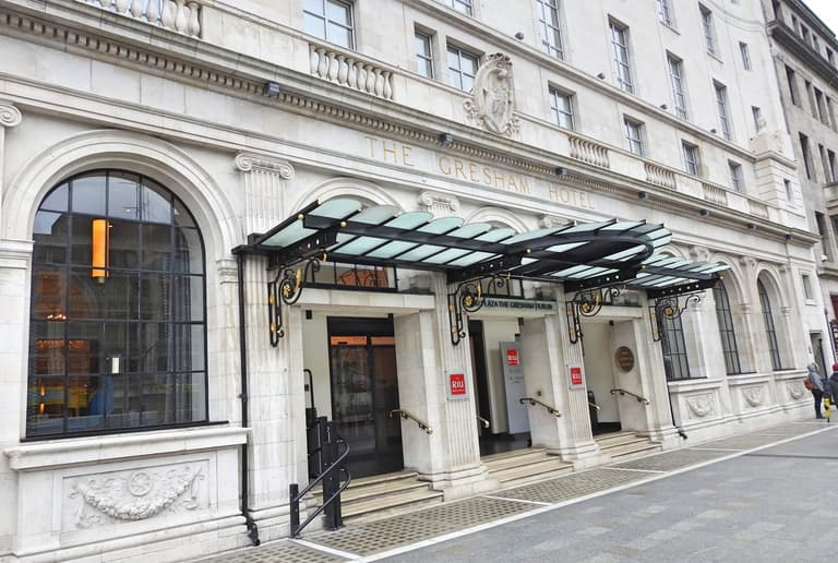 This Dublin hotel menu from 1972 shows just how much has really changed in 50 years