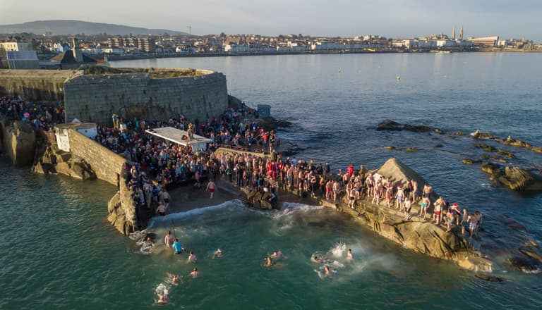 7 top tips if you’re planning a pre-Christmas dinner sea swim