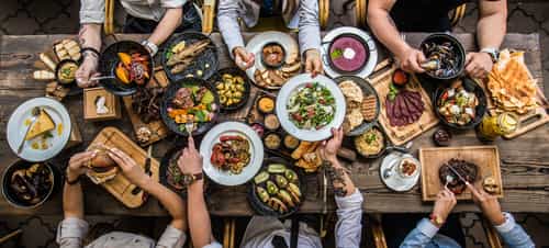 There’s A Brand New All-You-Can-Eat Buffet On Wolf Tone Street And It Sounds Unreal There’s A Brand New All-You-Can-Eat Buffet On Wolf Tone Street And It Sounds Unreal