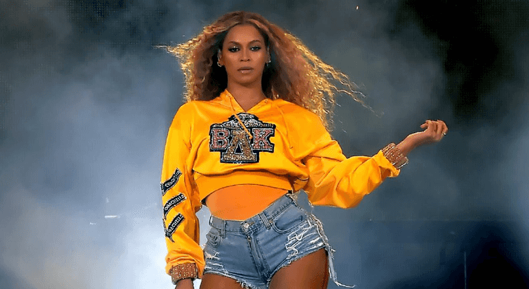 There’ll Be A Beyoncé-Themed Karaoke Brunch In NoLIta Next Weekend There’ll Be A Beyoncé-Themed Karaoke Brunch In NoLIta Next Weekend