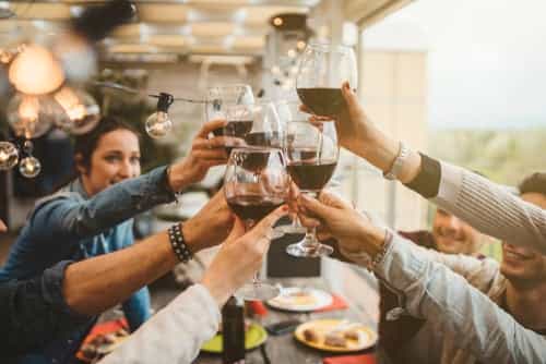 Platform 61 Is Running Bottomless Wine & Dine Nights Platform 61 Is Running Bottomless Wine & Dine Nights
