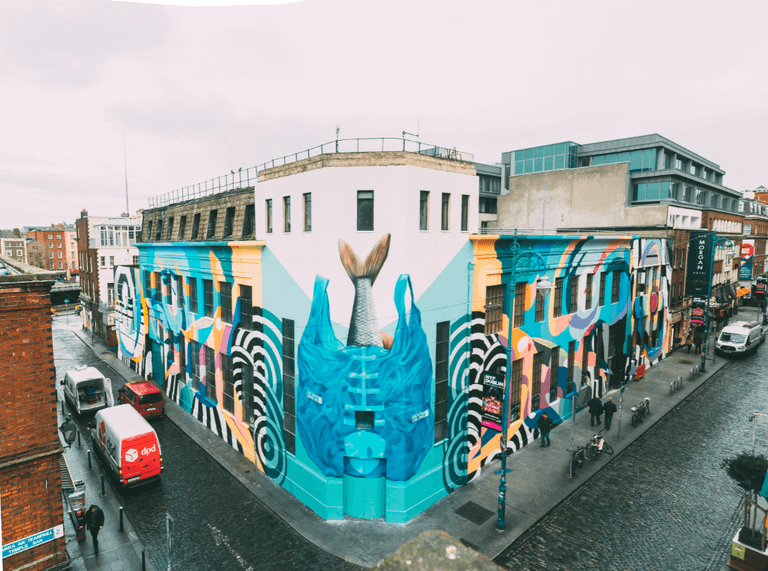 New Temple Bar street art highlights our overuse of plastic New Temple Bar street art highlights our overuse of plastic