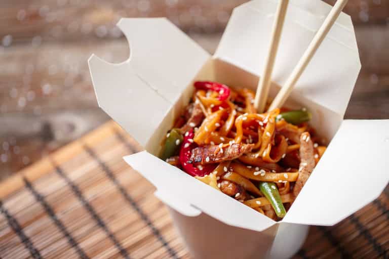 Five DELICIOUS Thai takeaways to enjoy with Love Island Five DELICIOUS Thai takeaways to enjoy with Love Island