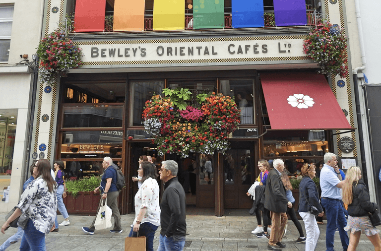 Bewley’s makes last bid attempt to save Grafton Street café Bewley’s makes last bid attempt to save Grafton Street café