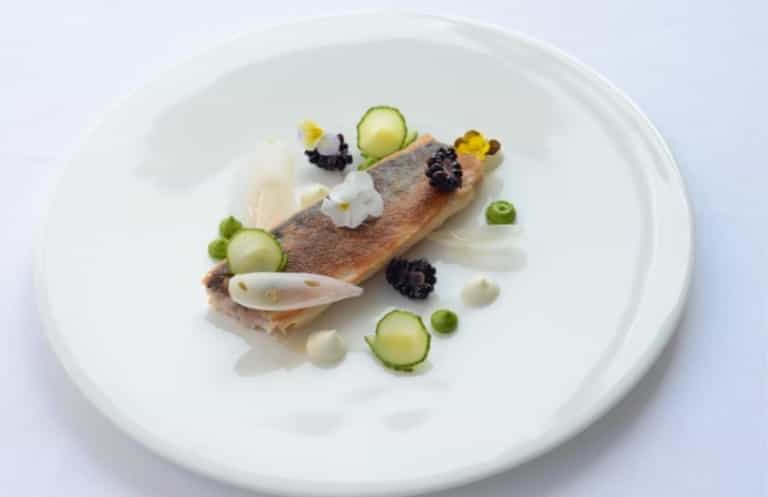 Joy as owners at Michelin-starred Dublin restaurant L’Ecrivain confirm they’ll stay open into next year Joy as owners at Michelin-starred Dublin restaurant L’Ecrivain confirm they’ll stay open into next year