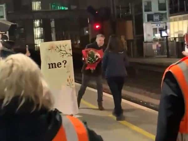 WATCH: This video of an Irish Rail driver being proposed to will hit you right in the feels WATCH: This video of an Irish Rail driver being proposed to will hit you right in the feels
