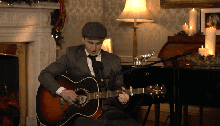 WATCH: Irish singer gives stunning New Year’s performance of The Parting Glass WATCH: Irish singer gives stunning New Year’s performance of The Parting Glass