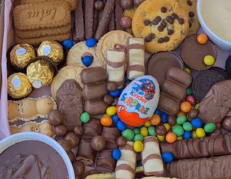 This insane dessert platter is just the weekend treat you deserve This insane dessert platter is just the weekend treat you deserve