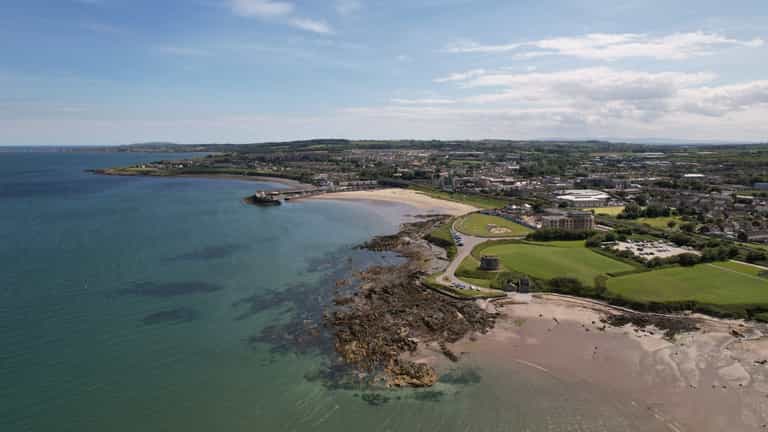 Balbriggan Front Strand issued with a ‘Do Not Swim Prohibtion Notice’ Balbriggan Front Strand issued with a ‘Do Not Swim Prohibtion Notice’