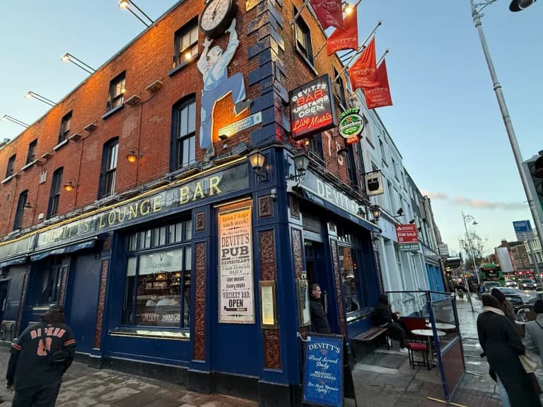 Uncover the history behind Devitt’s Pub with Bushmills Uncover the history behind Devitt’s Pub with Bushmills