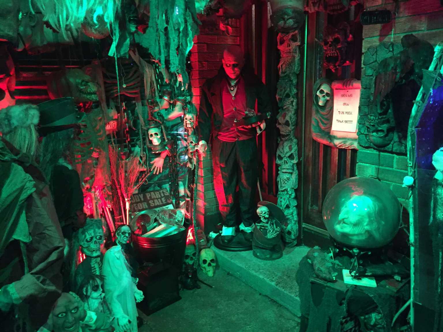 Dublin man transforms his house into a seriously scary graveyard