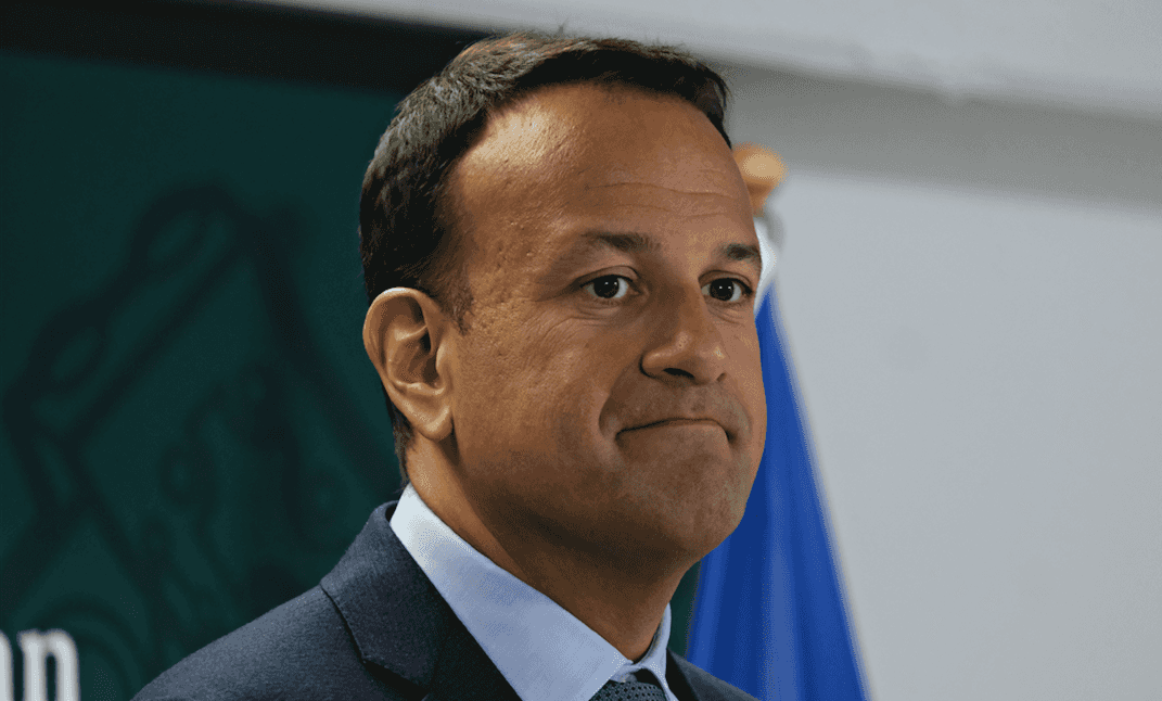 Leo Varadkar announces closure of all Irish schools and colleges