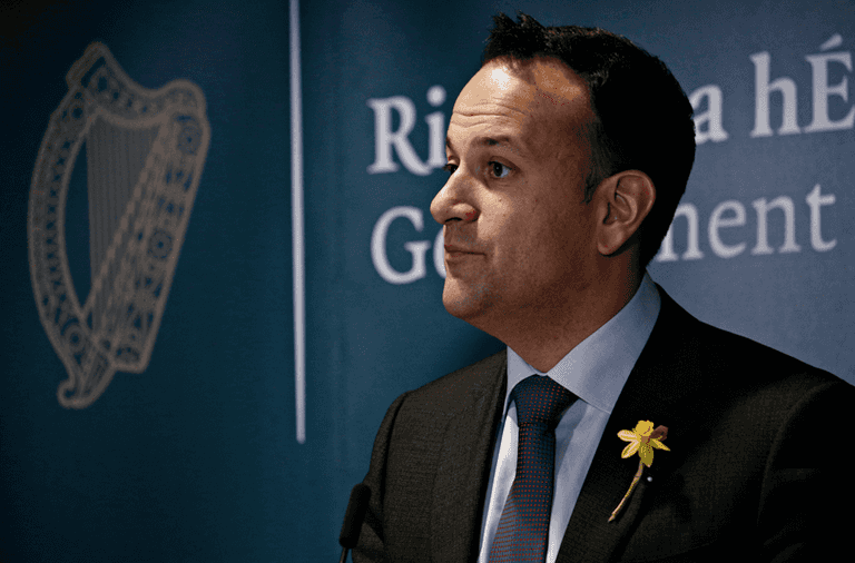 Leo Varadkar returns to medicine and joins frontline’s fight against Covid-19 Leo Varadkar returns to medicine and joins frontline’s fight against Covid-19