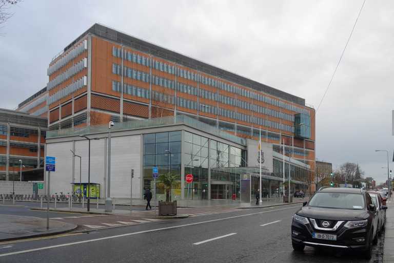 This photo of hospital food served to a patient in the Mater is sparking uproar online This photo of hospital food served to a patient in the Mater is sparking uproar online