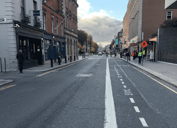 Hugo’s Restaurant formally proposes turning Merrion Row into an outdoor dining hub Hugo’s Restaurant formally proposes turning Merrion Row into an outdoor dining hub