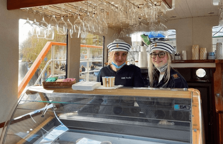 There’s a new spot to get ice-cream and coffee along the canal There’s a new spot to get ice-cream and coffee along the canal