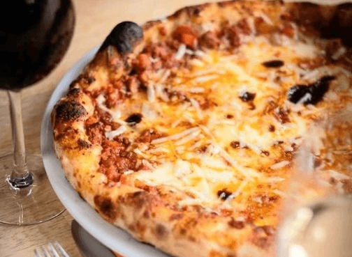 This Dublin restaurant has combined lasagne and pizza and it sounds divine This Dublin restaurant has combined lasagne and pizza and it sounds divine