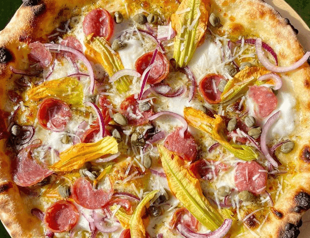 They’re back at it again – free pizza call for all Rogers and Roísins They’re back at it again – free pizza call for all Rogers and Roísins