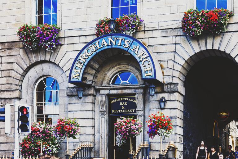 Petition to save Merchant’s Arch hits over 20,000 signatures Petition to save Merchant’s Arch hits over 20,000 signatures