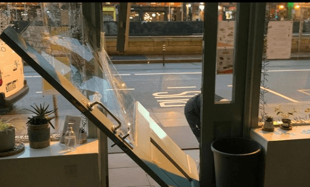 “What an end to 2021” Kakilang on Bachelors Walk suffers second break in of the year “What an end to 2021” Kakilang on Bachelors Walk suffers second break in of the year