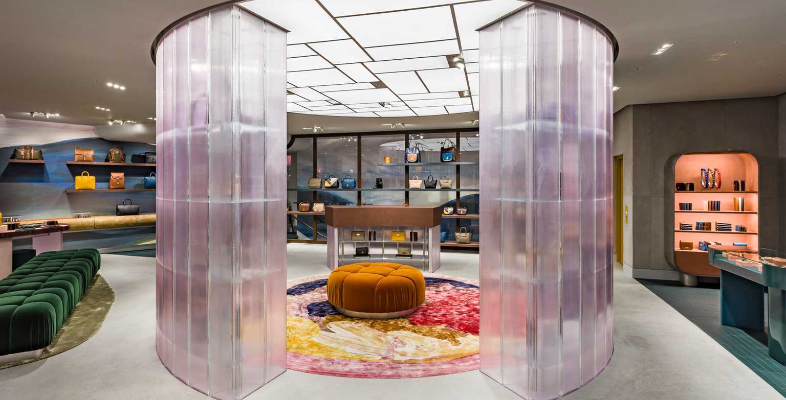 Luxury brand Mulberry to open first Irish standalone store in Dublin