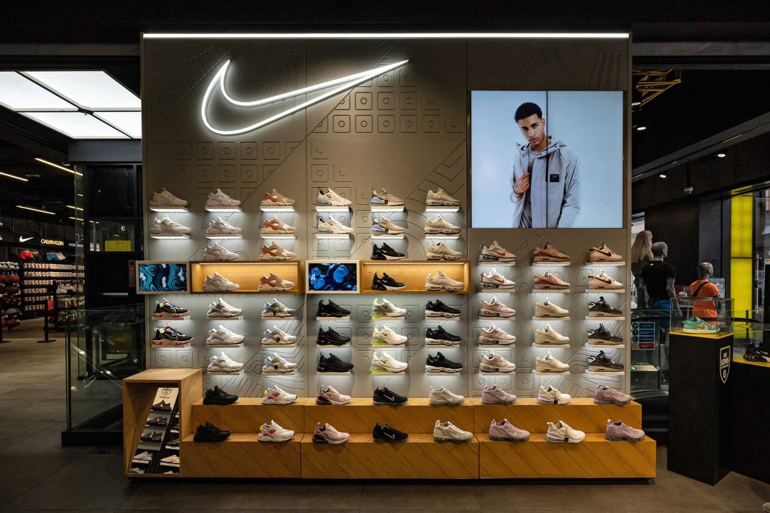 Nike to take over old BT2 space in Dundrum Town Centre
