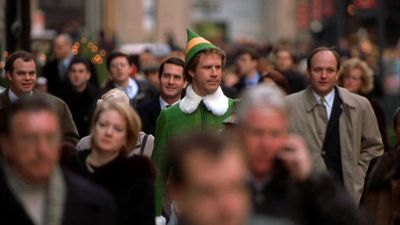 Netflix series tells the story of classic Christmas movies that almost didn’t get made