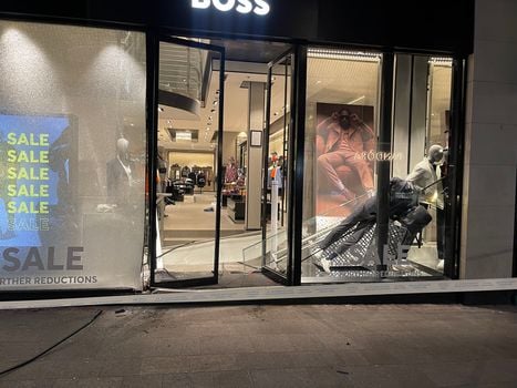 Hugo boss grafton street best sale